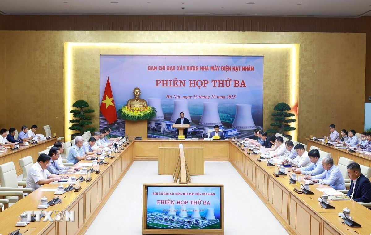 Phiên họp thứ ba Ban Chỉ đạo xây dựng nhà máy điện hạt nhân.