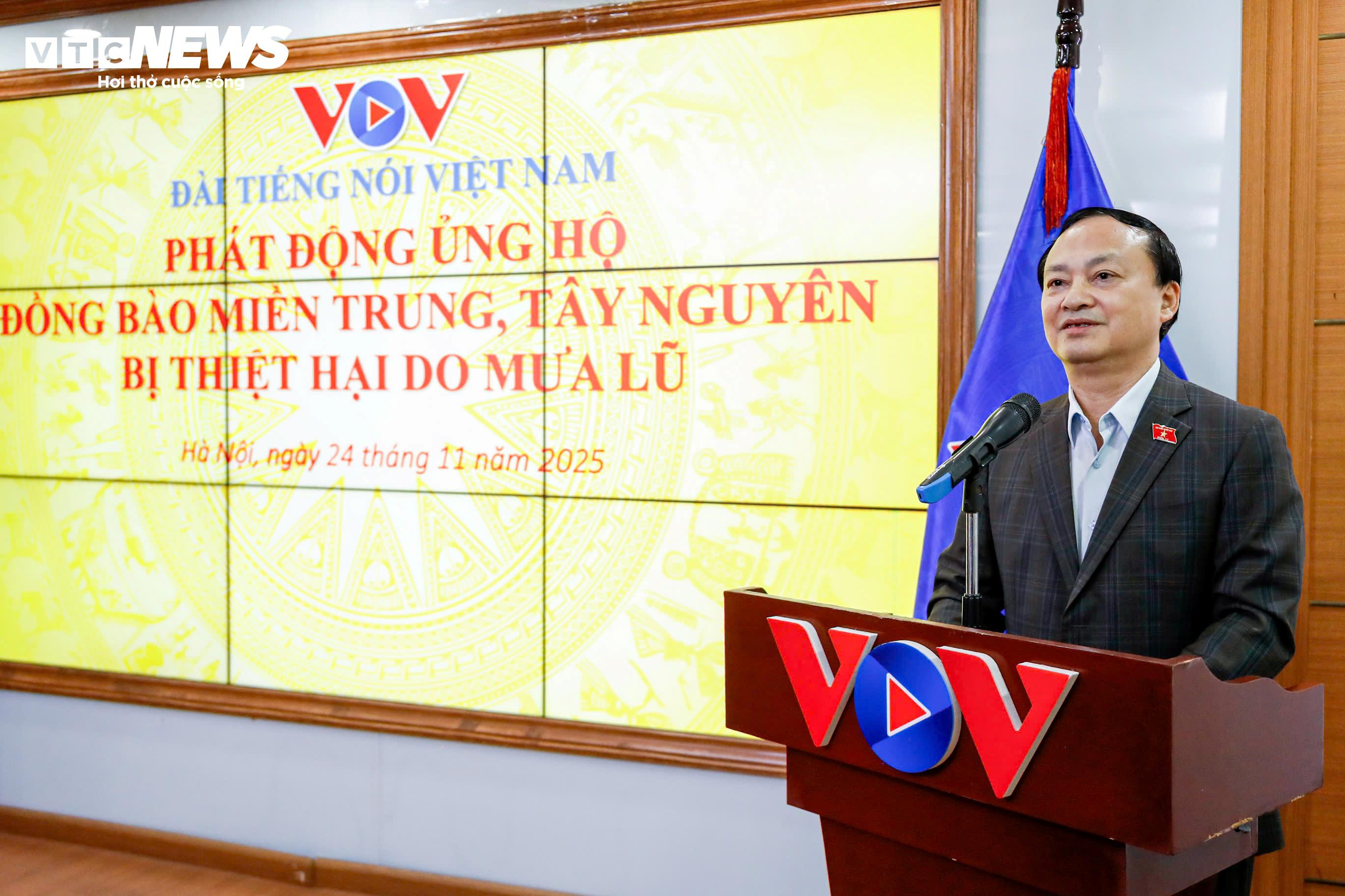 Ủy viên Trung ương Đảng, Bí thư Đảng ủy, Tổng Giám đốc VOV Đỗ Tiến Sỹ phát biểu tại lễ phát động.