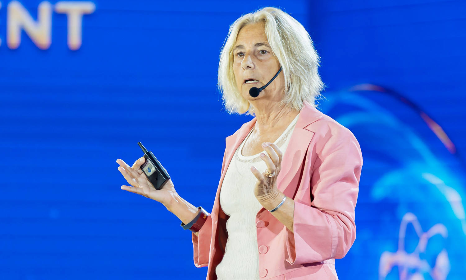 Giáo sư Ana Belén Elgoyhen.