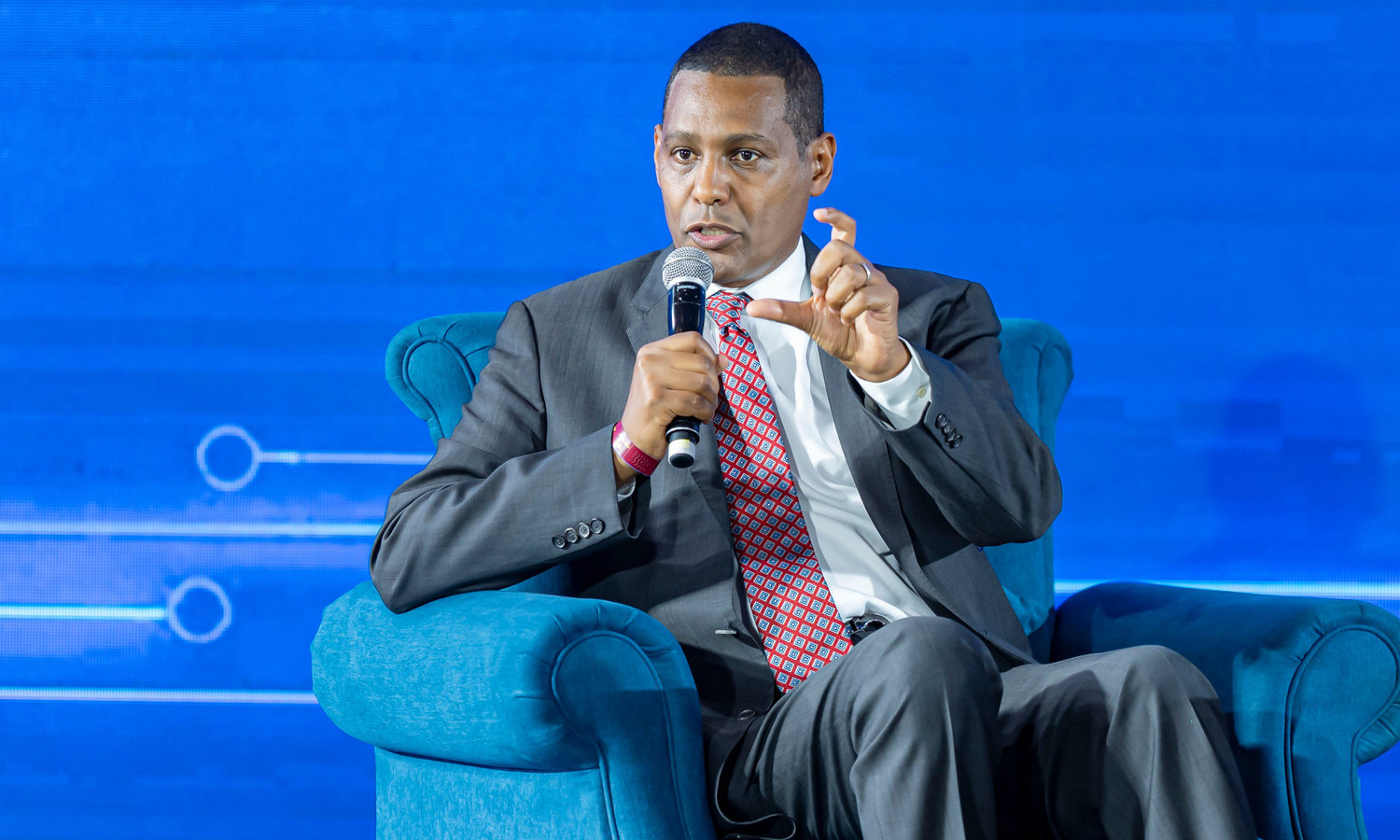 Giáo sư Ermias Kebreab - Đại học California, Davis.