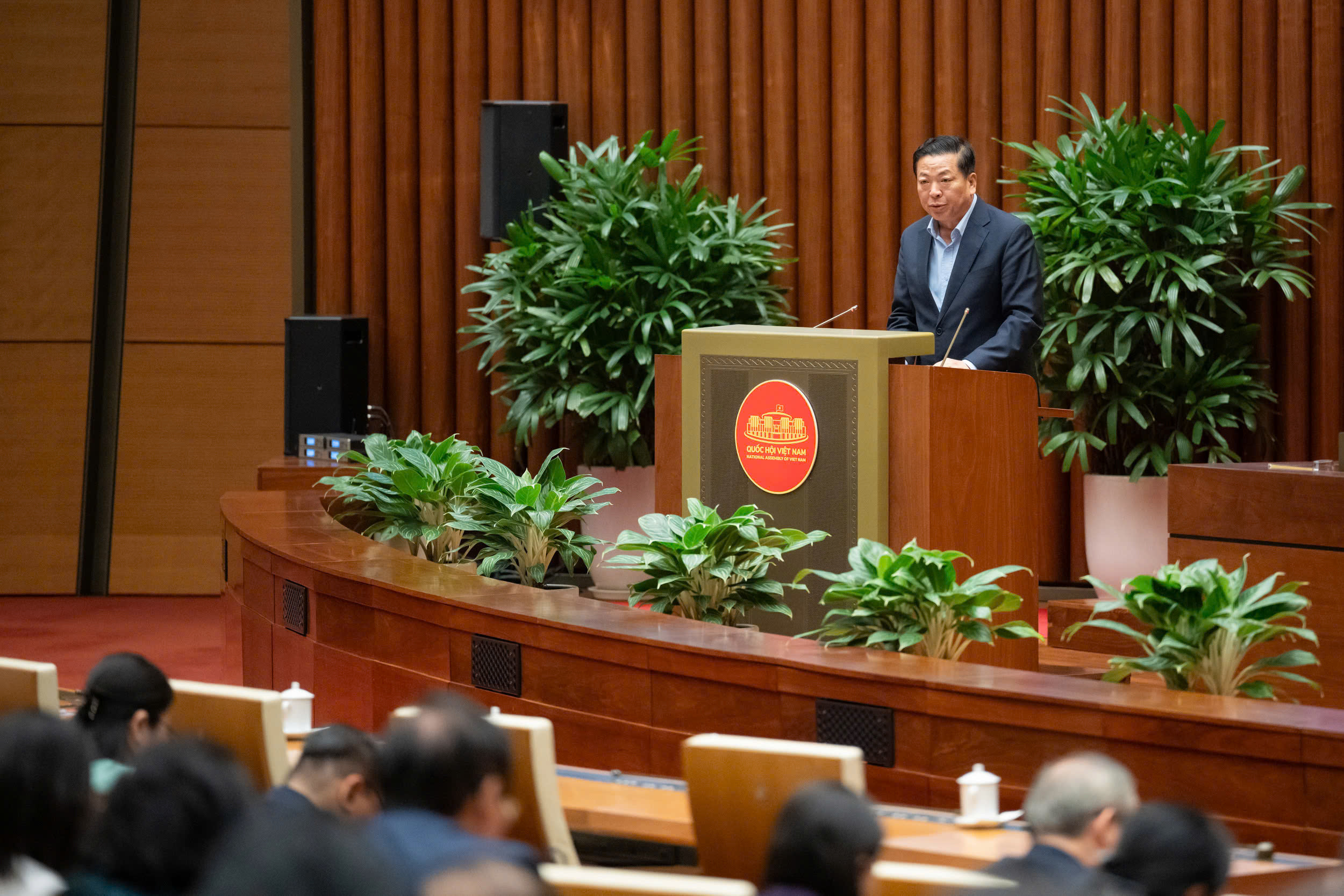 Bộ trưởng Xây dựng Trần Hồng Minh.