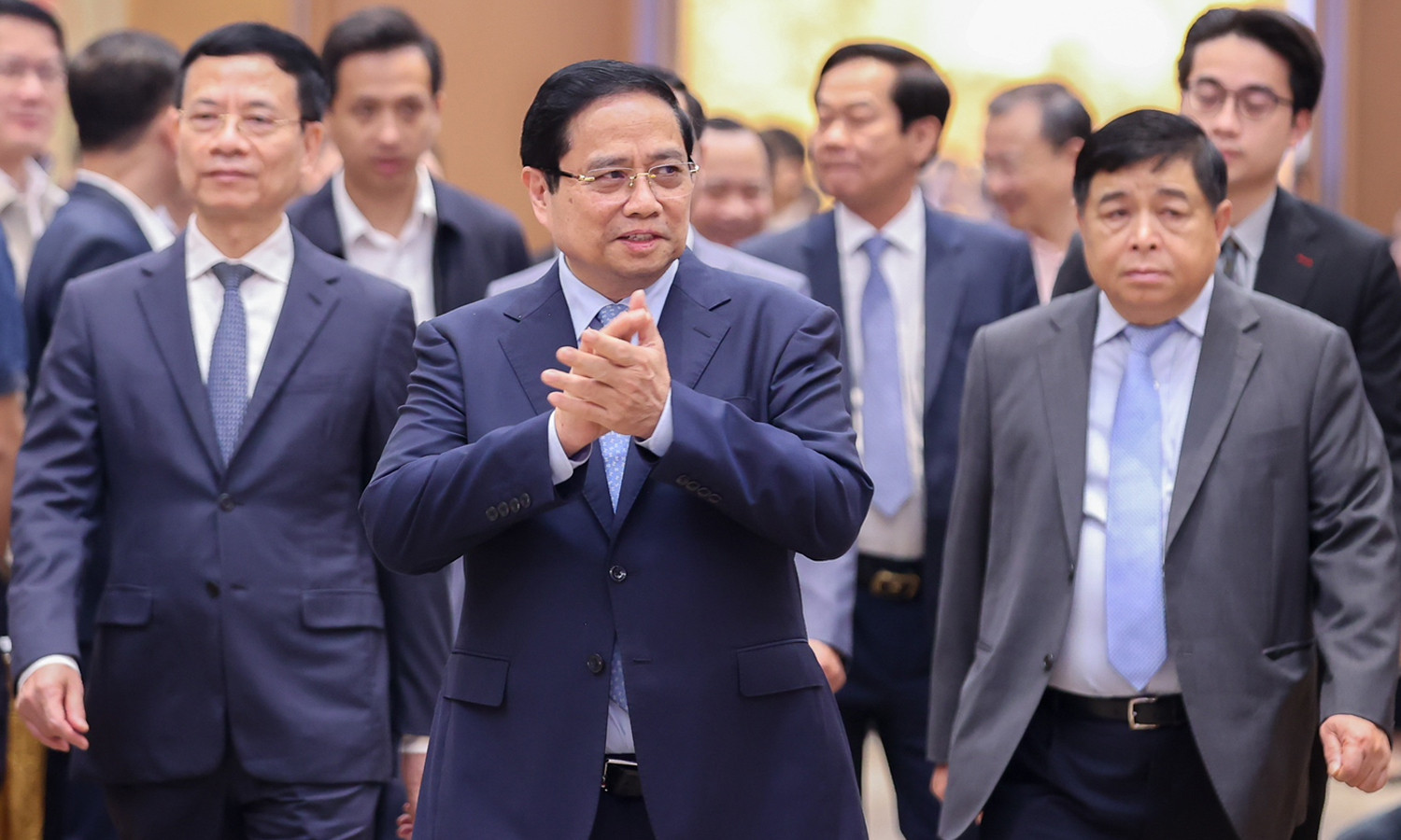 Thủ tướng Phạm Minh Chính tới dự và chủ trì Diễn đàn quốc gia phát triển Kinh tế số và xã hội số lần thứ 3. (Ảnh: VGP)