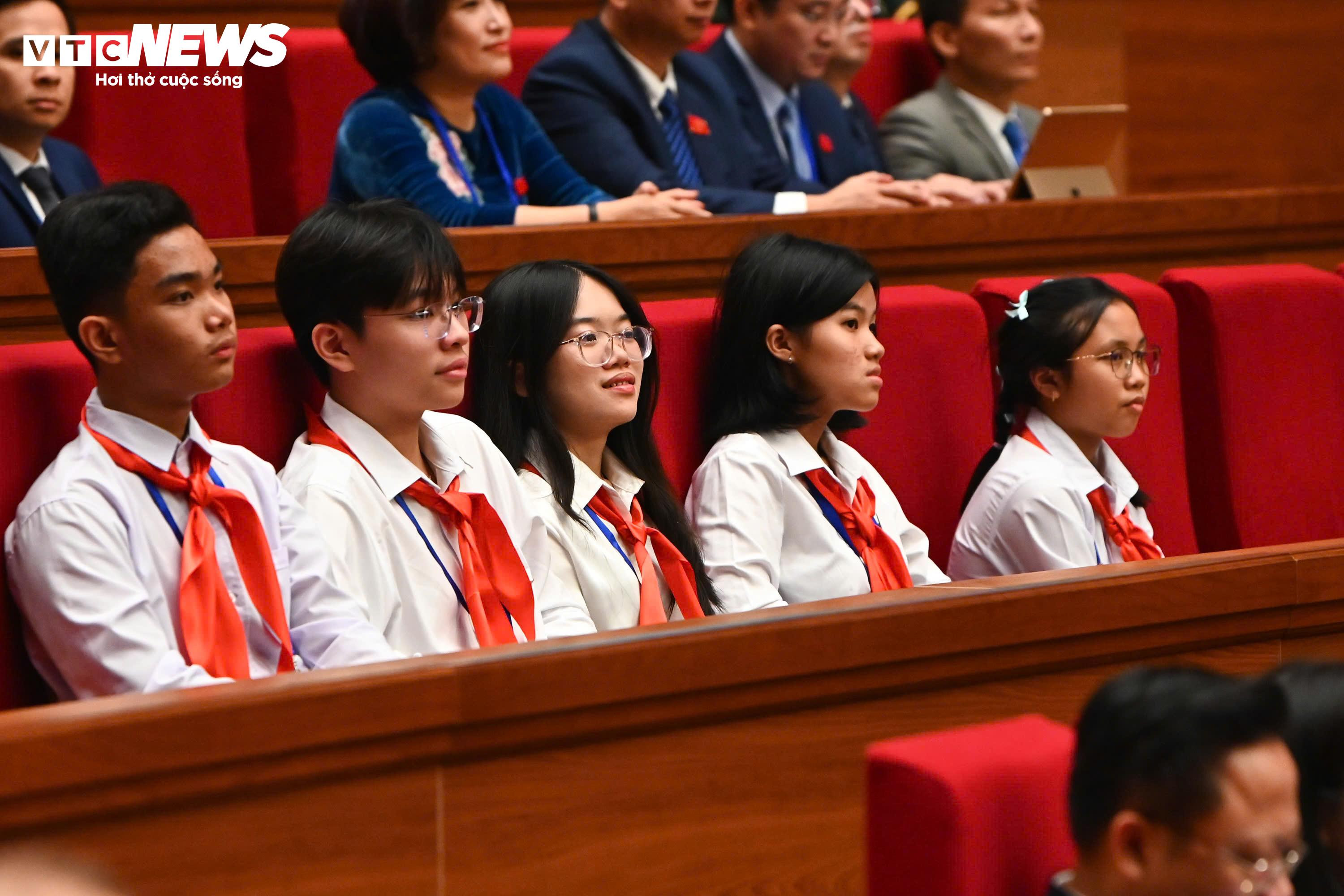 Các đại biểu tại phiên trù bị Đại hội Thi đua yêu nước toàn quốc lần thứ XI chiều 26/12.