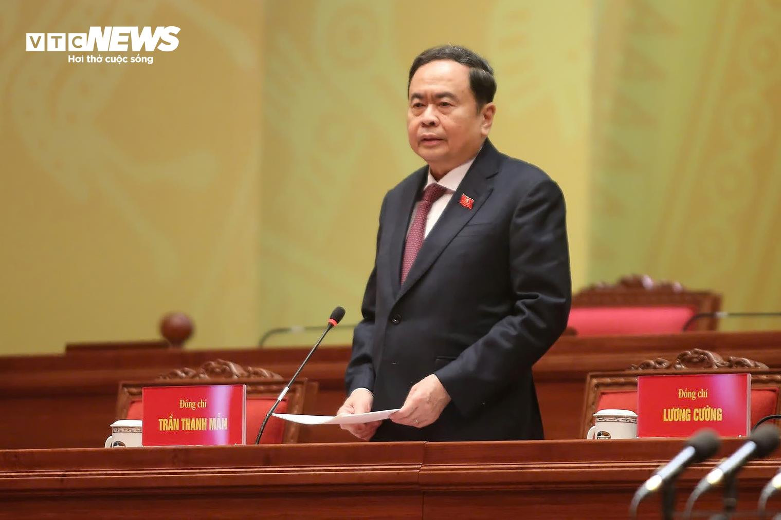 Ủy viên Bộ Chính trị, Chủ tịch Quốc hội Trần Thanh Mẫn điều hành phiên họp. (Ảnh: Duy Thành)