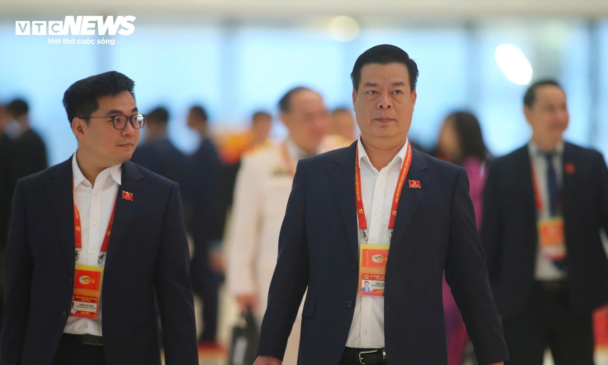 Các đại biểu tại phiên làm việc sáng nay 21/1. (Ảnh: Duy Thành)