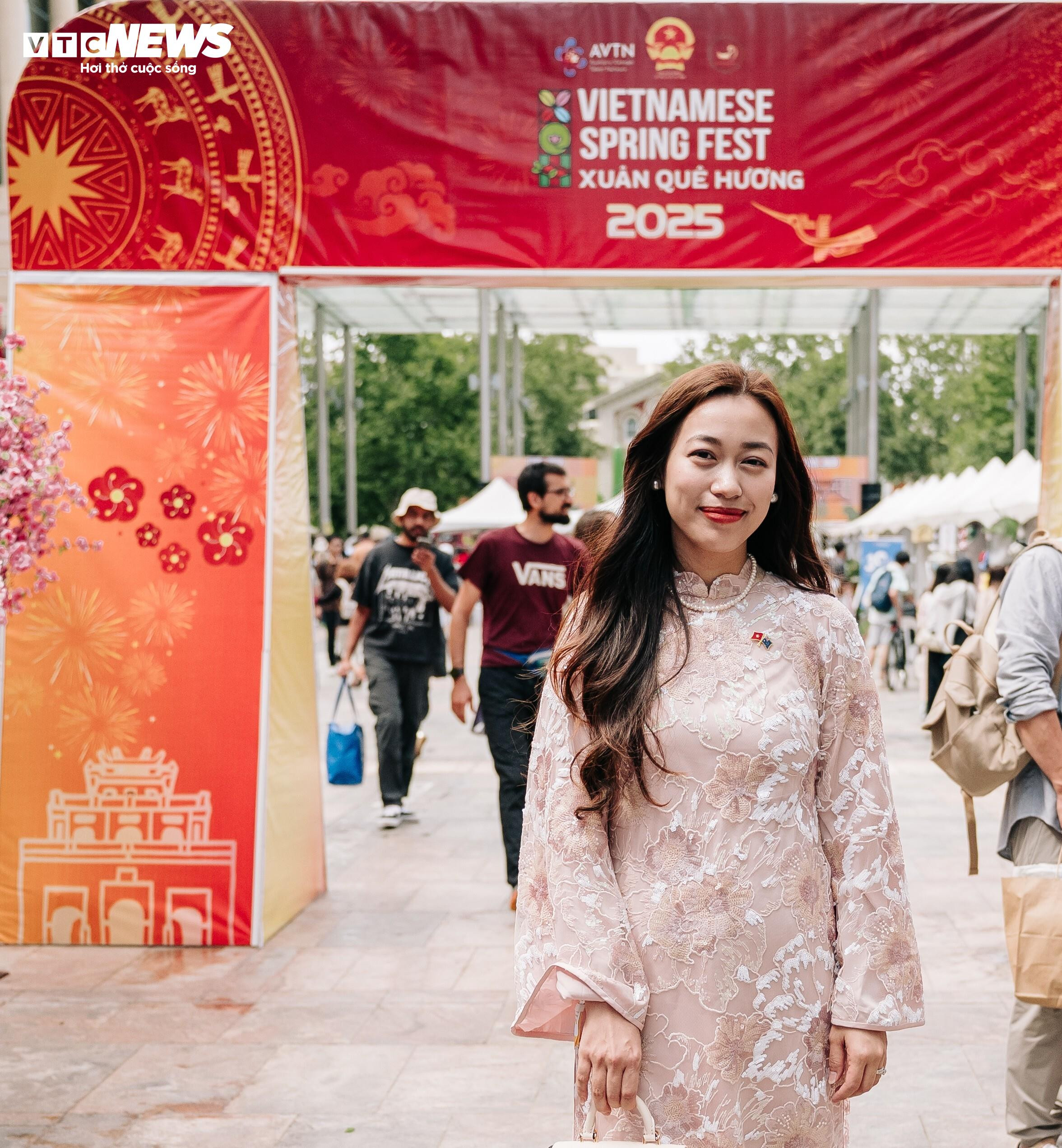 Bà Hannah Huyền Vũ, Chủ tịch Mạng lưới Tài năng trẻ Việt - Australia, Giám đốc Đối ngoại Đại học Tây Úc.