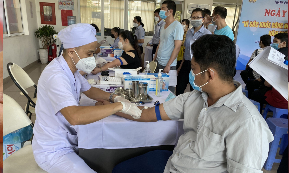 Bộ Y tế quy định 35 bệnh nghề nghiệp được hưởng bảo hiểm xã hội.