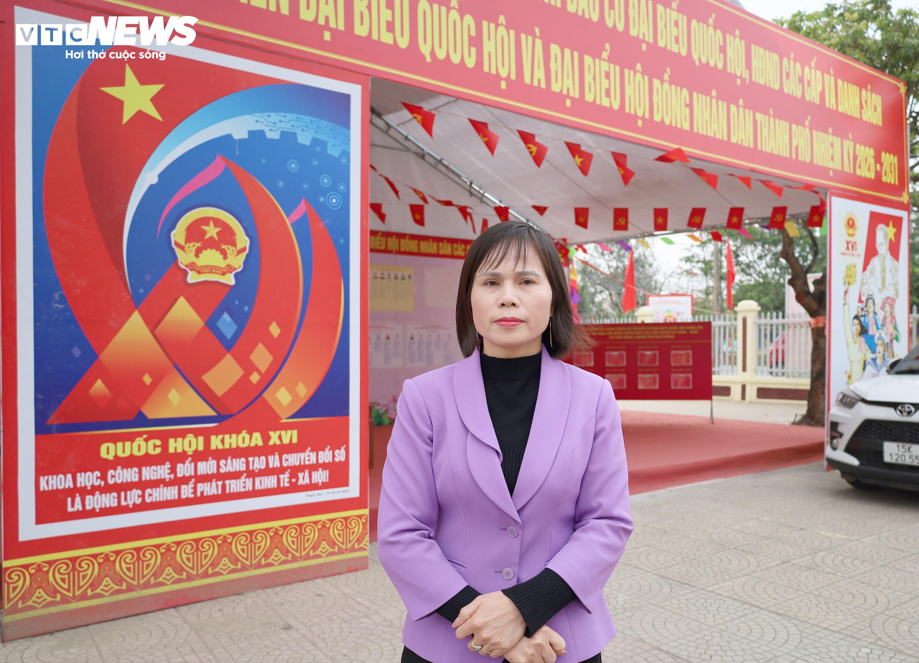 Bà Phạm Thị Xuân – Phó Chủ tịch UBND xã Tiên Minh (Hải Phòng).