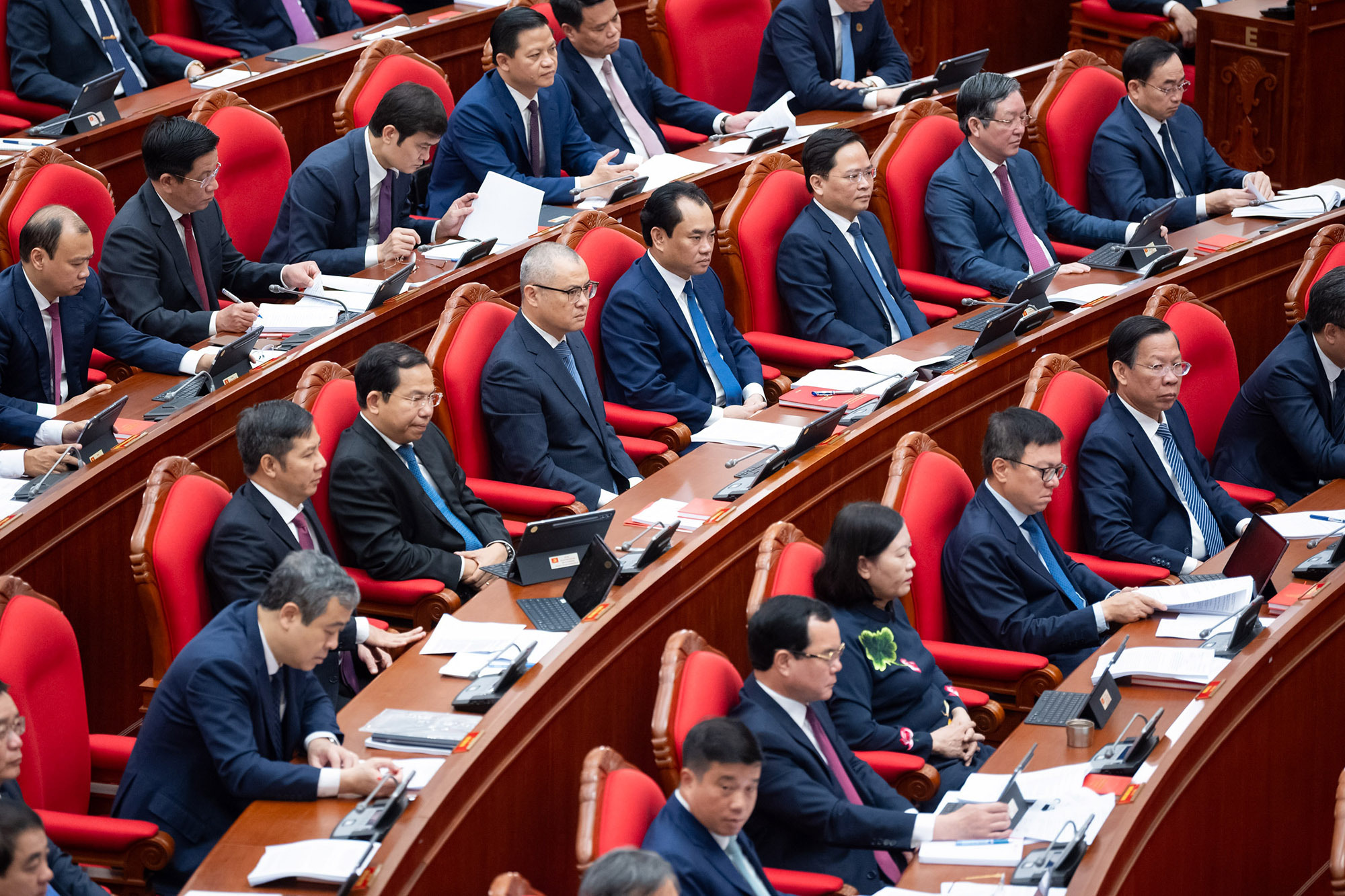 Các đại biểu tham dự Hội nghị Trung ương 2. (Ảnh: Phạm Thắng)