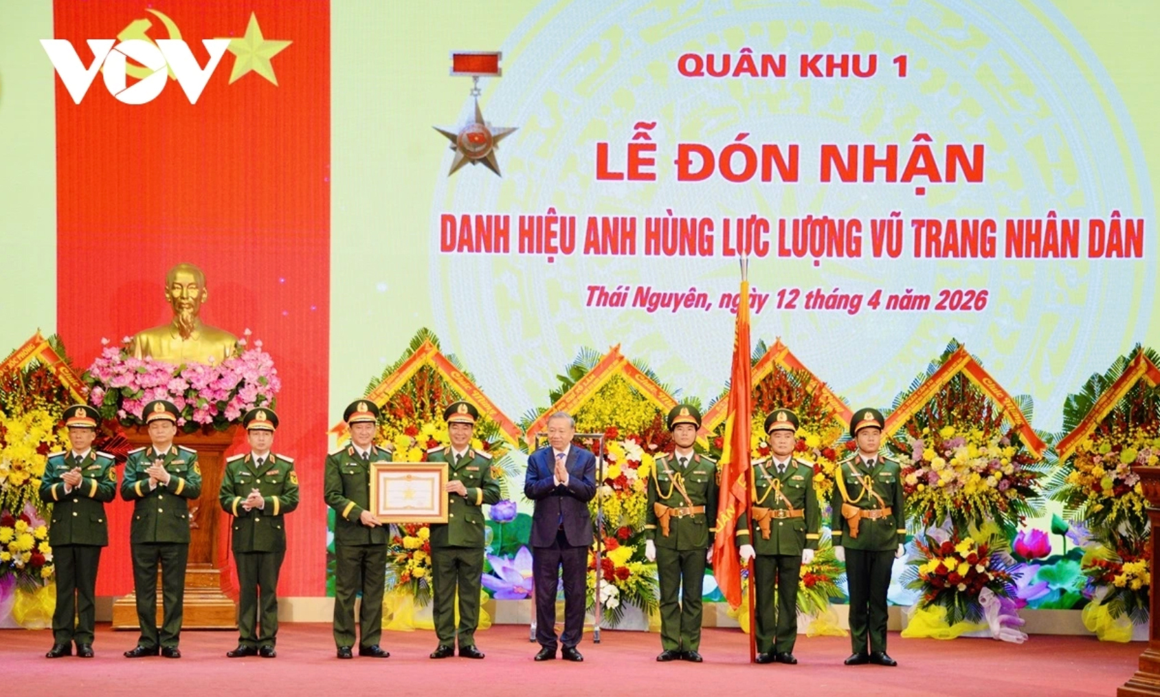 Tổng Bí thư, Chủ tịch nước: Tiếp tục củng cố thật vững chắc thế trận lòng dân - 6