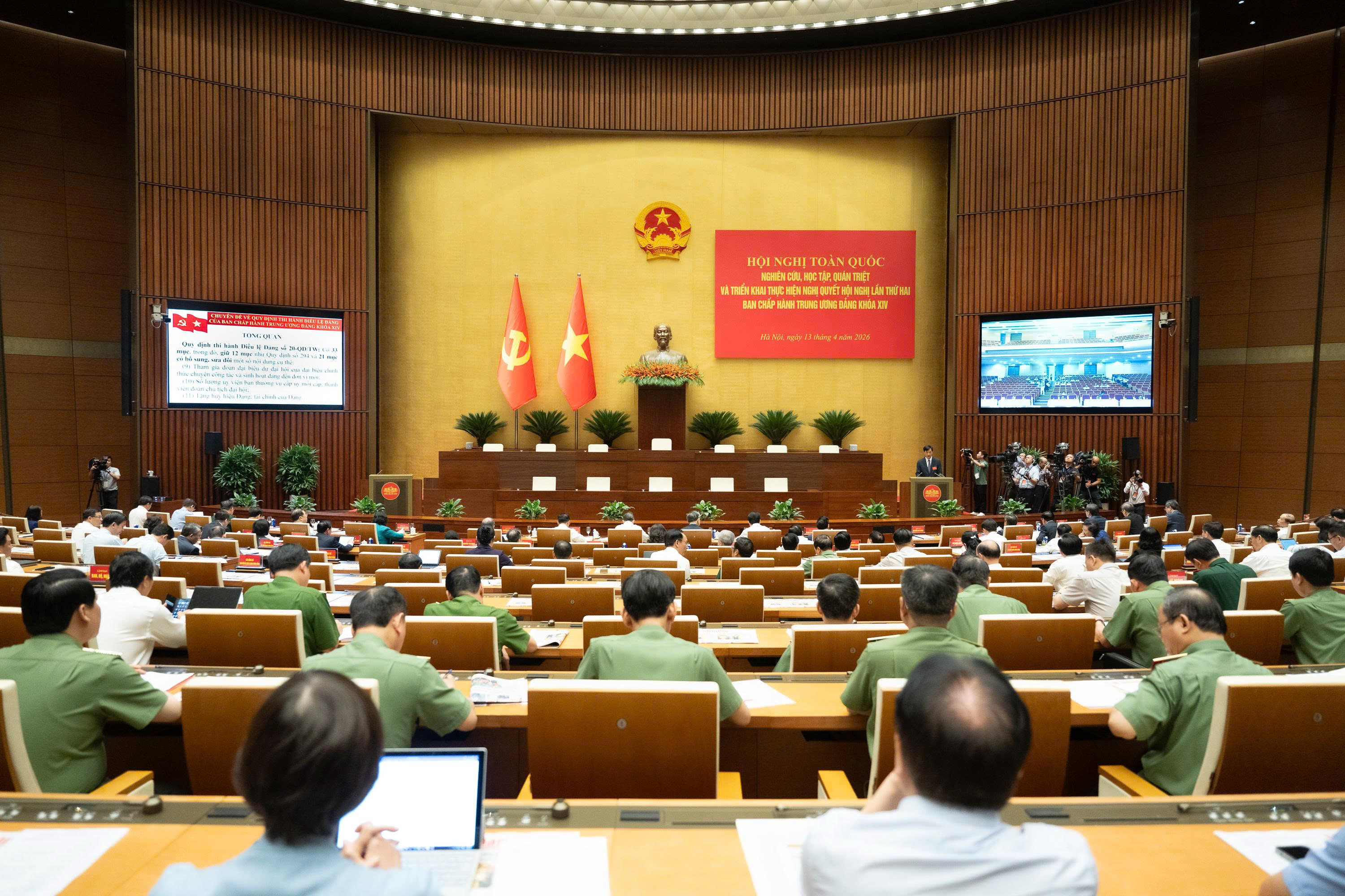 Quang cảnh Hội nghị.