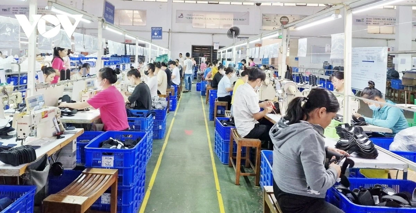 Người đi làm dịp lễ có thể được trả lương tới 490% so với ngày thường, tùy thời điểm làm việc theo quy định Bộ luật Lao động 2019.