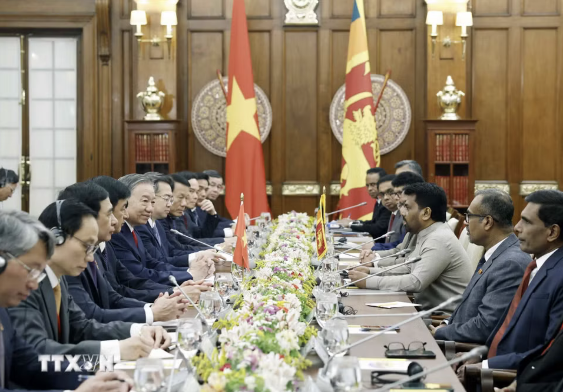 Tổng Bí thư, Chủ tịch nước Tô Lâm hội đàm với Tổng thống Sri Lanka.