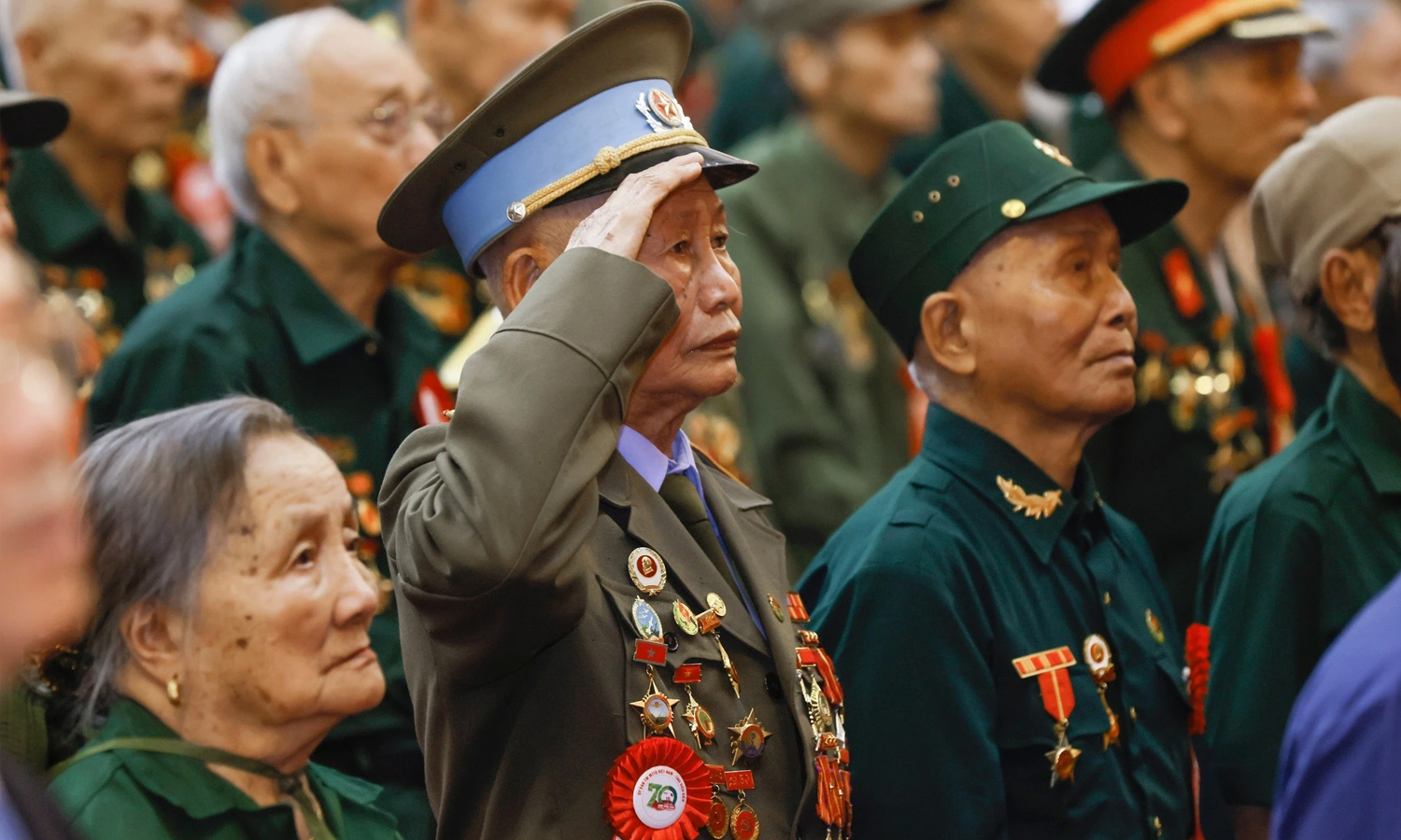 Đề xuất tăng mức chuẩn trợ cấp ưu đãi đối với người có công lên hơn 3 triệu đồng. (Ảnh minh họa: Tuấn Minh)
