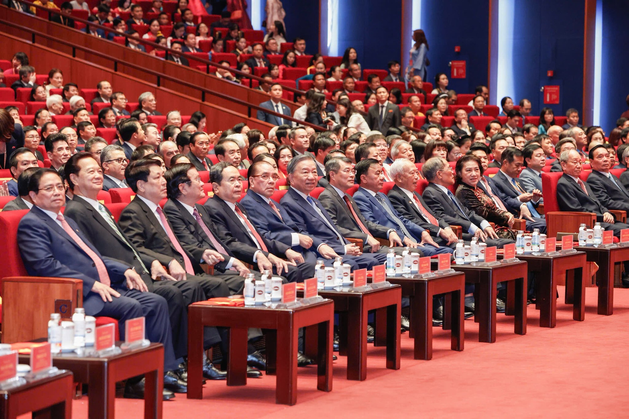 Tổng Bí thư, Chủ tịch nước Tô Lâm và các đại biểu tham dự khai mạc trọng thể Đại hội đại biểu toàn quốc MTTQ Việt Nam lần thứ XI, sáng 12/5.