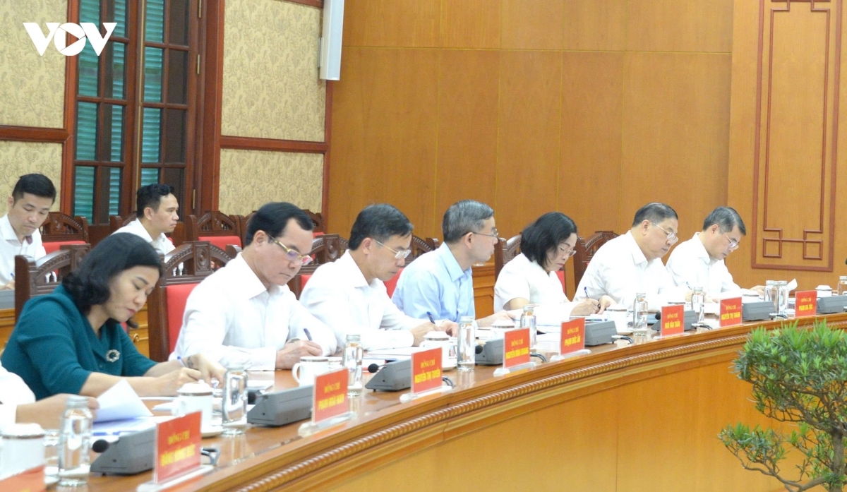 Các đại biểu tại buổi làm việc.