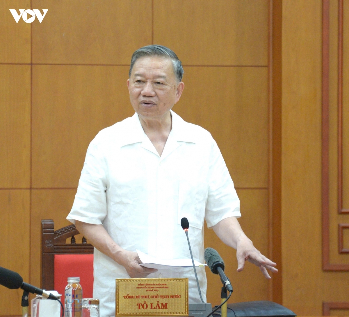 Chiều 19/5, tại Trụ sở Trung ương Đảng, Tổng Bí thư, Chủ tịch nước Tô Lâm chủ trì buổi làm việc với Đảng ủy Chính phủ về tình hình triển khai thực hiện Chỉ thị 34 của Ban Bí thư về tăng cường sự lãnh đạo của Đảng đối với công tác phát triển nhà ở xã hội trong tình hình mới và phát triển nhà ở cho thuê.