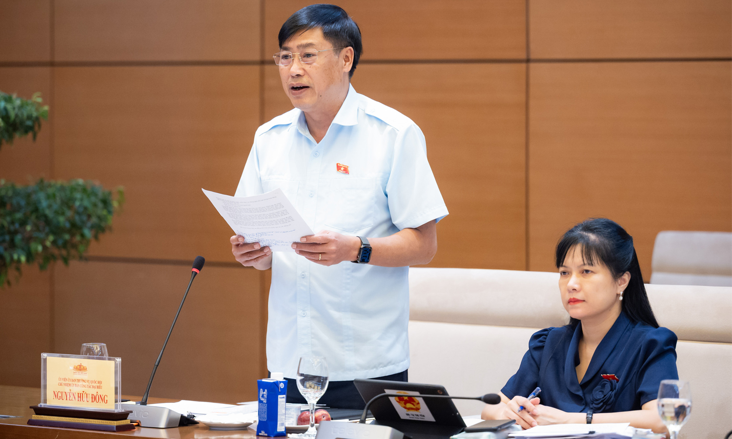 Chủ nhiệm Ủy ban Công tác đại biểu Nguyễn Hữu Đông phát biểu tại cuộc làm việc.