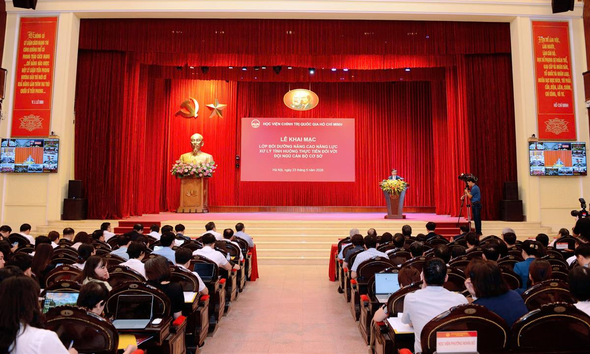 Toàn cảnh lớp học.