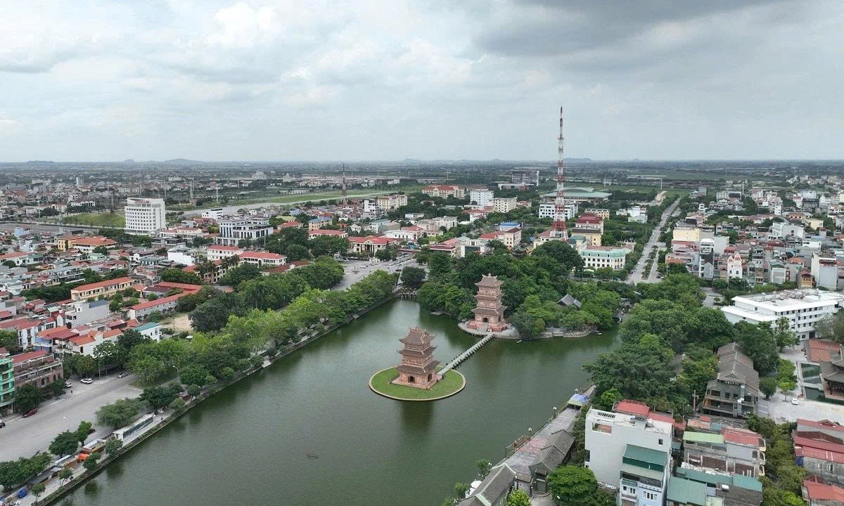 Hằng tuần, các địa phương phải báo cáo tiến độ thực hiện xây dựng phương án sáp nhập thôn, tổ dân phố.
