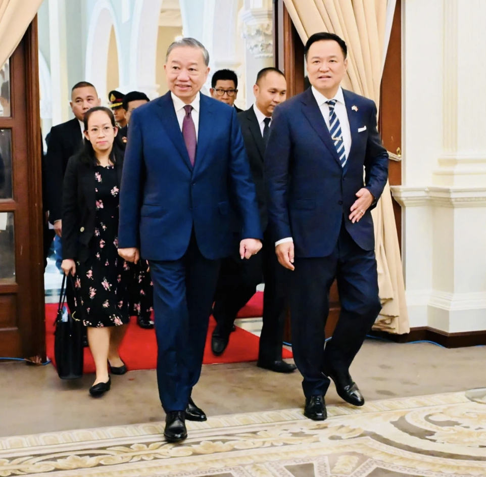 Tổng Bí thư, Chủ tịch nước Tô Lâm cùng Thủ tướng Thái Lan Anutin Charnvirakul chủ trì họp báo sau cuộc hội đàm cấp cao.