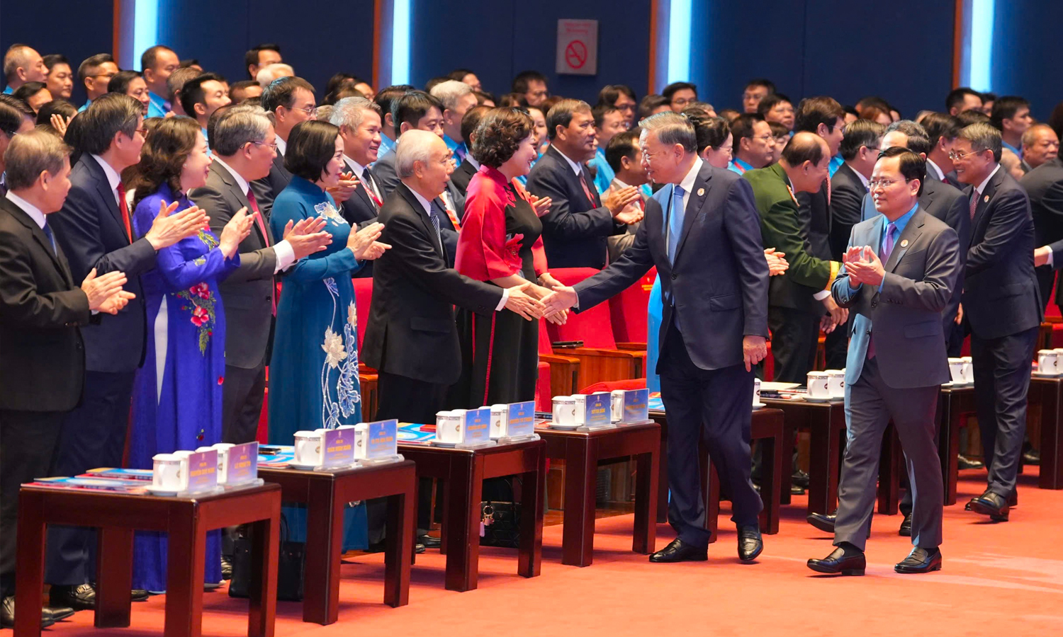 Sáng 4/6, lễ khai mạc Đại hội XIV Công đoàn Việt Nam nhiệm kỳ 2026-2031 được tổ chức tại Trung tâm Hội nghị Quốc gia (TP Hà Nội).