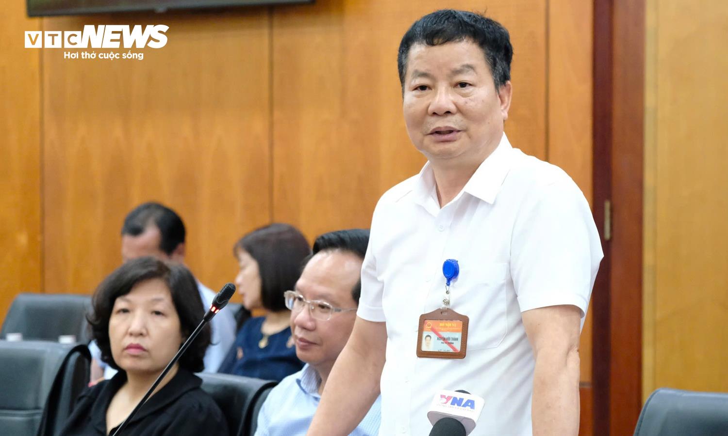 Ông Nguyễn Hữu Thành, Phó Vụ trưởng Vụ Chính quyền địa phương (Bộ Nội vụ).